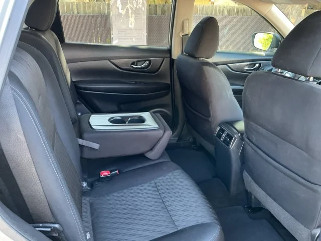 Used 2018 Silver Nissan SV image 26