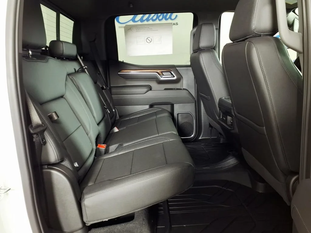 New 2026 Summit White Chevrolet LT image 9
