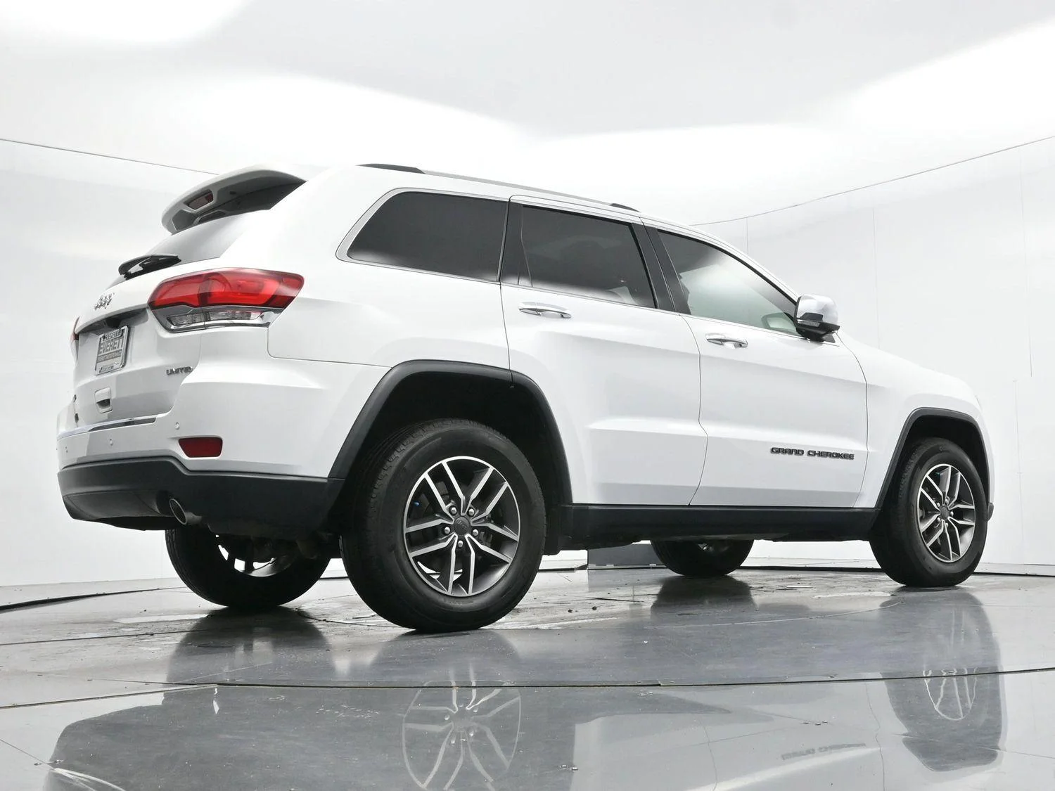 Used 2021 Bright White Clearcoat Jeep Limited image 48