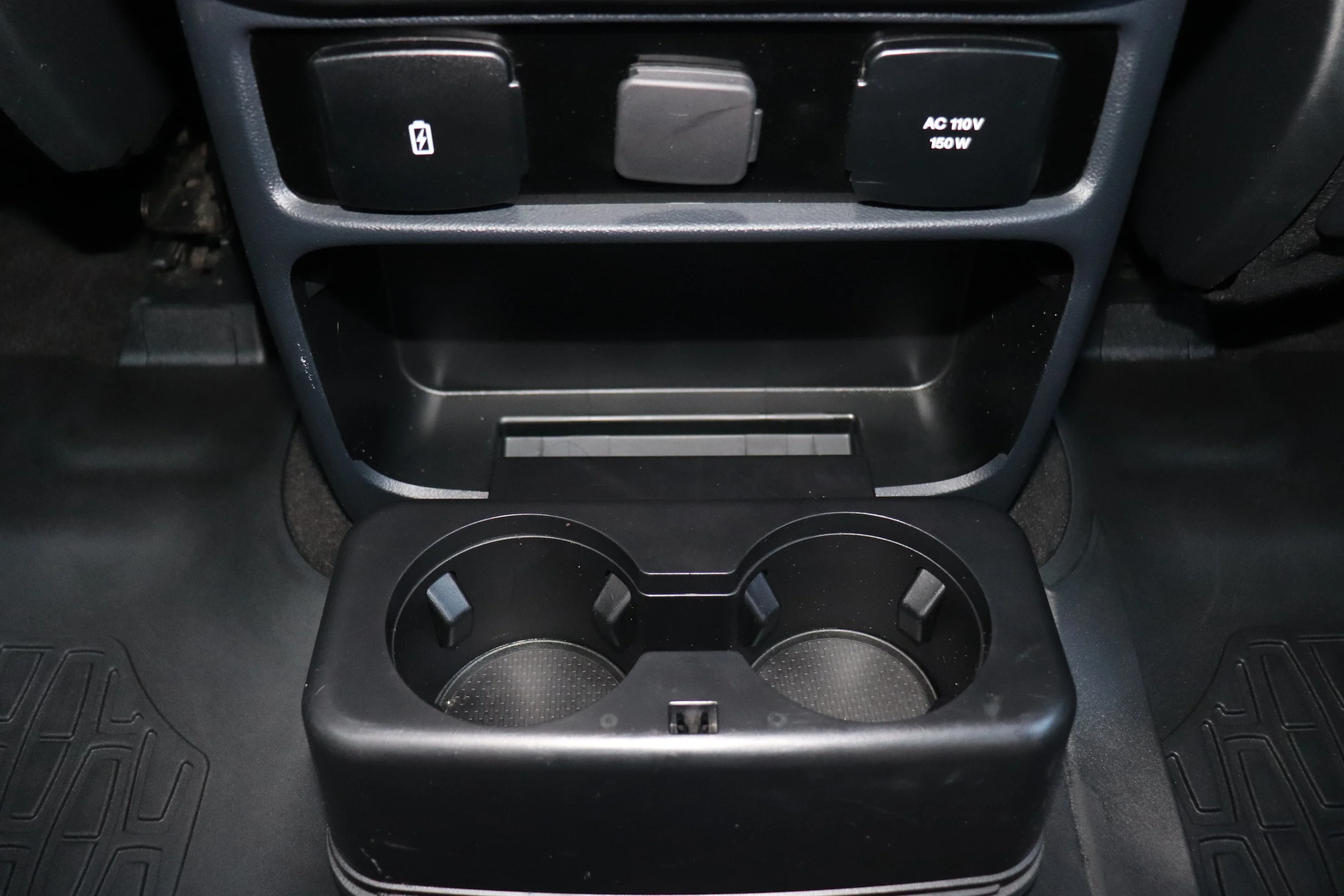 Used 2023 Black Lincoln Reserve image 25