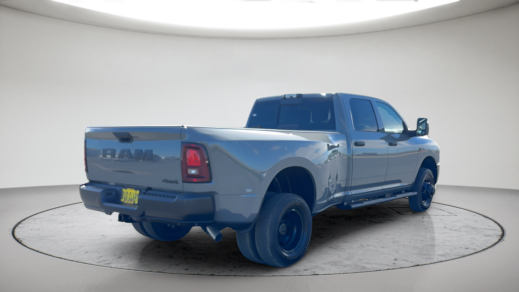 New 2026 Ceramic Gray Clear-Coat Exterior Paint RAM Tradesman image 5