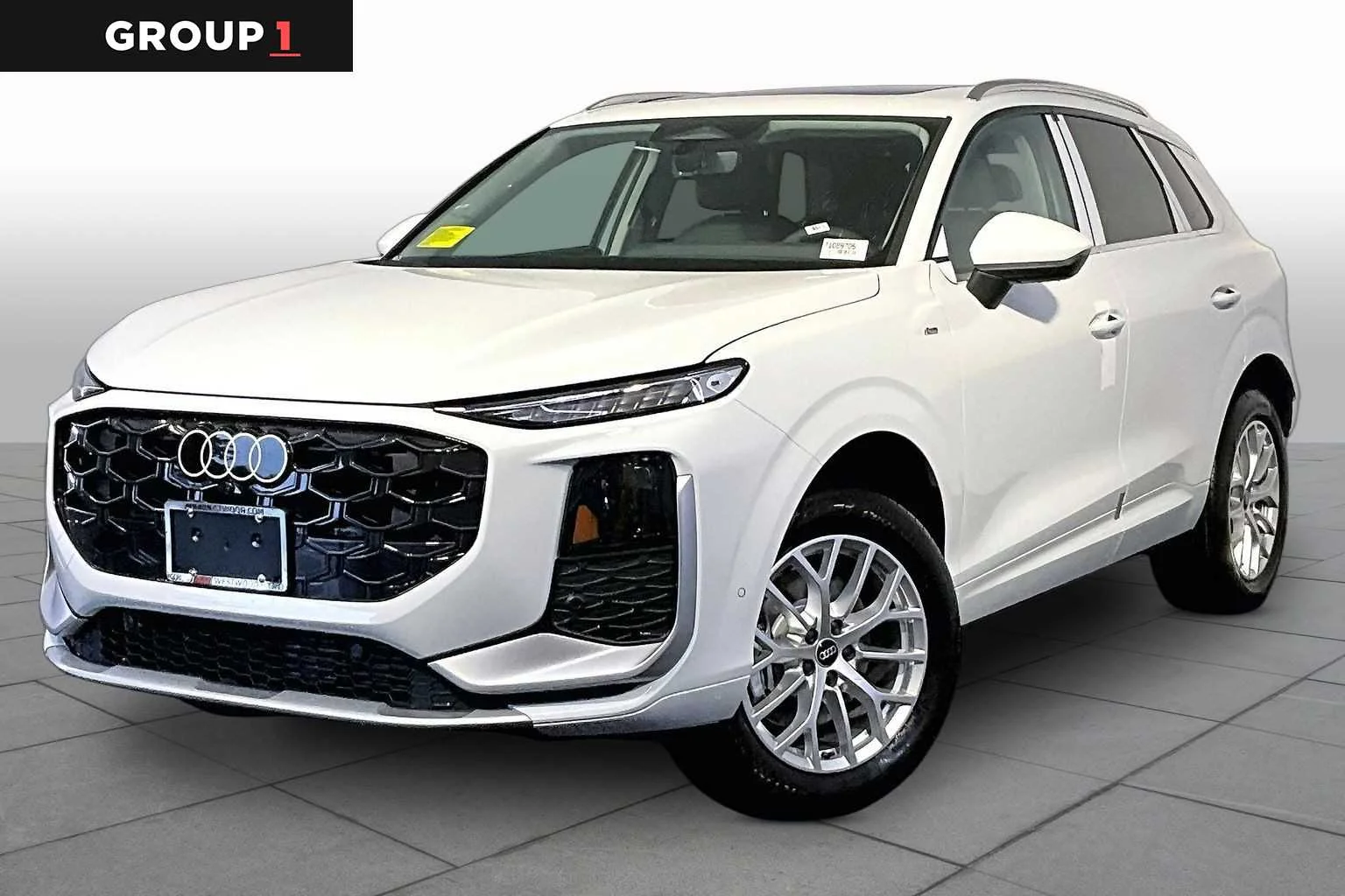2026 Audi Q3 S line