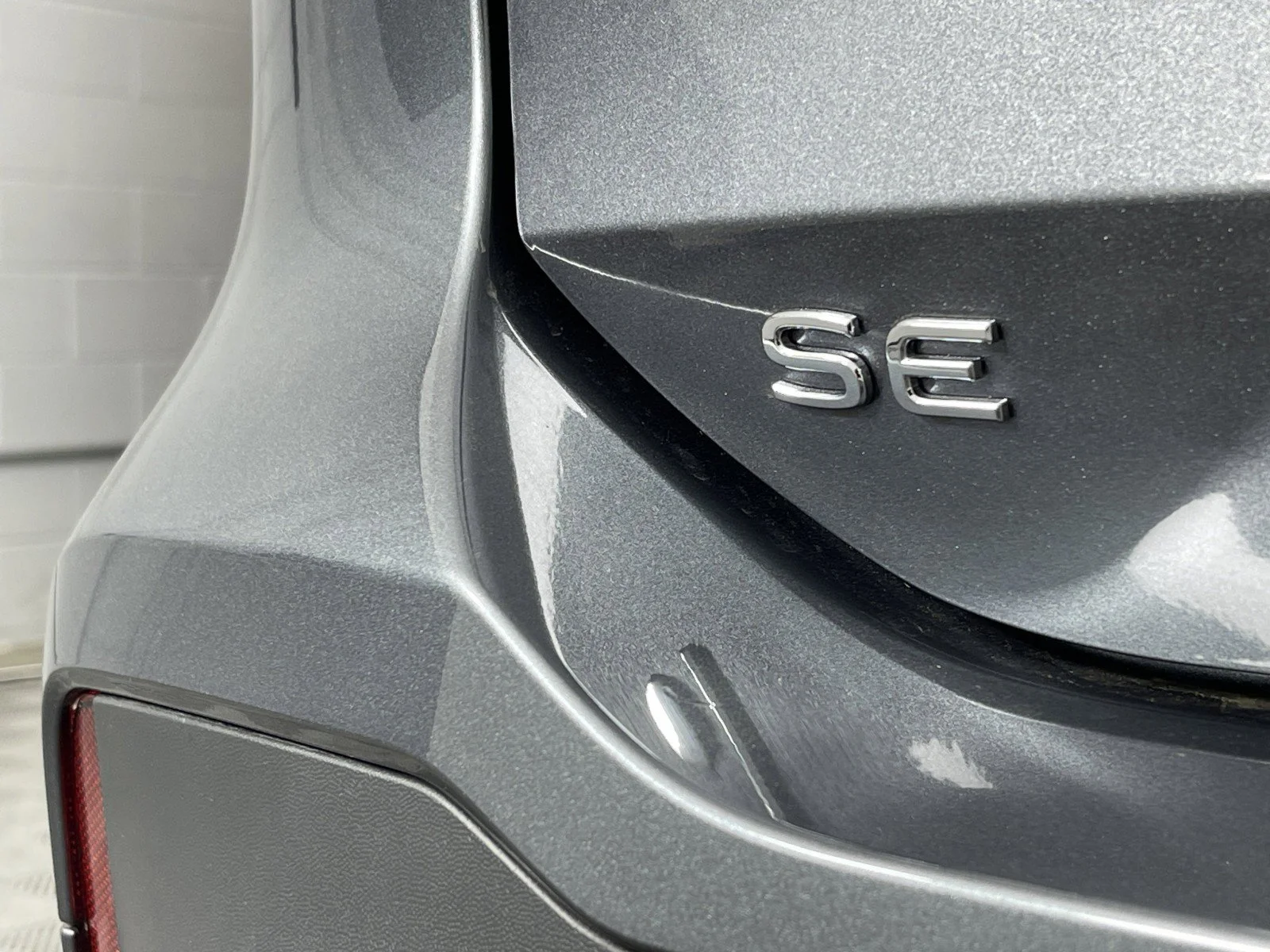 2025 Volkswagen Tiguan SE - Photo 14