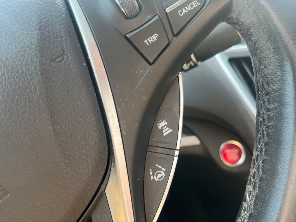 Used 2020 Black Acura 2.4L image 17