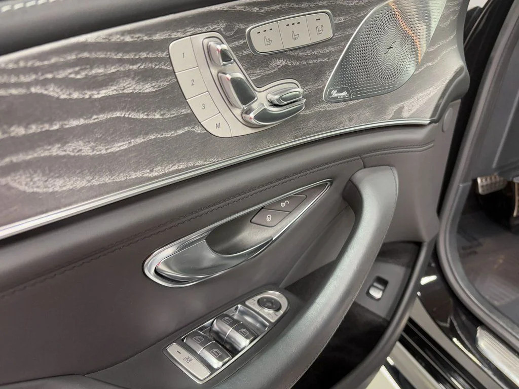 Used 2019 Obsidian Black Metallic Mercedes-Benz S image 7