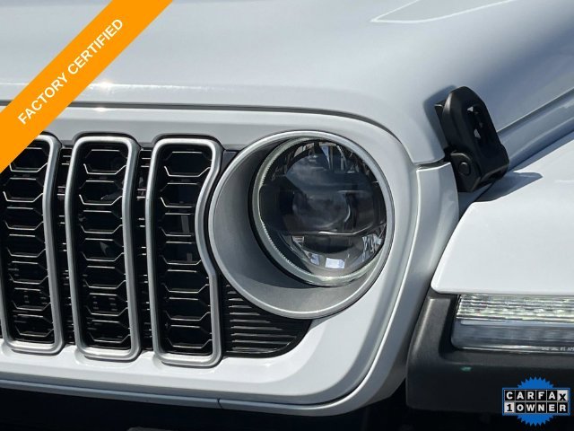 Certified Used 2026 White Jeep Sahara image 10