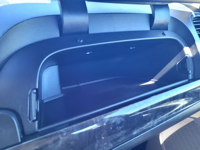 Used 2015 Red Dodge AVP image 20