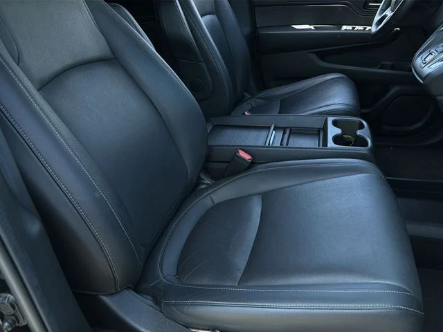 Used 2024  Honda EX-L image 35