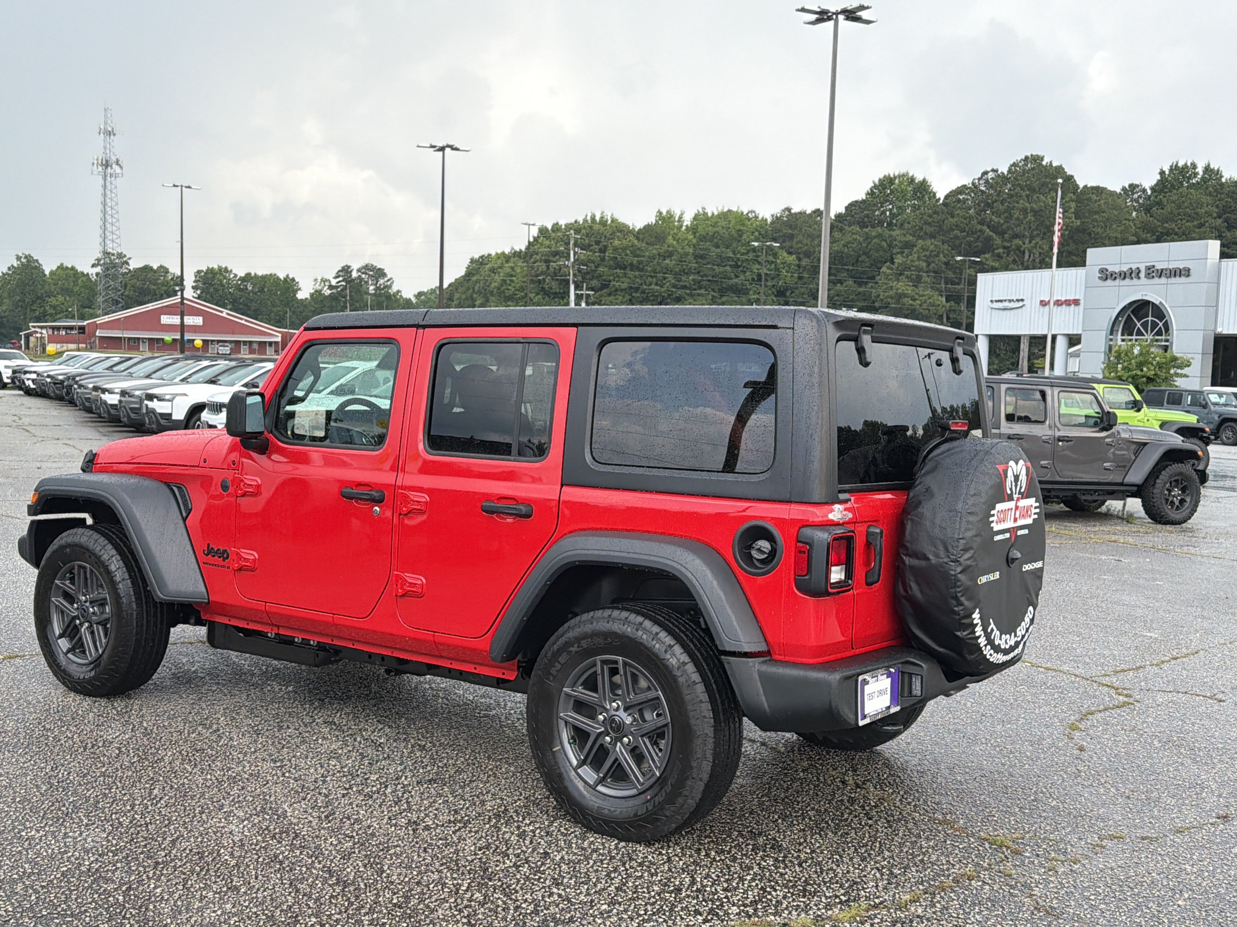 New 2026 Firecracker Red Clear-Coat Exterior Paint Jeep Sport S image 6