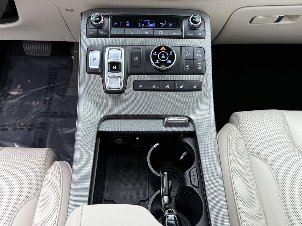 Certified Used 2020 Graphite Hyundai Limited image 22