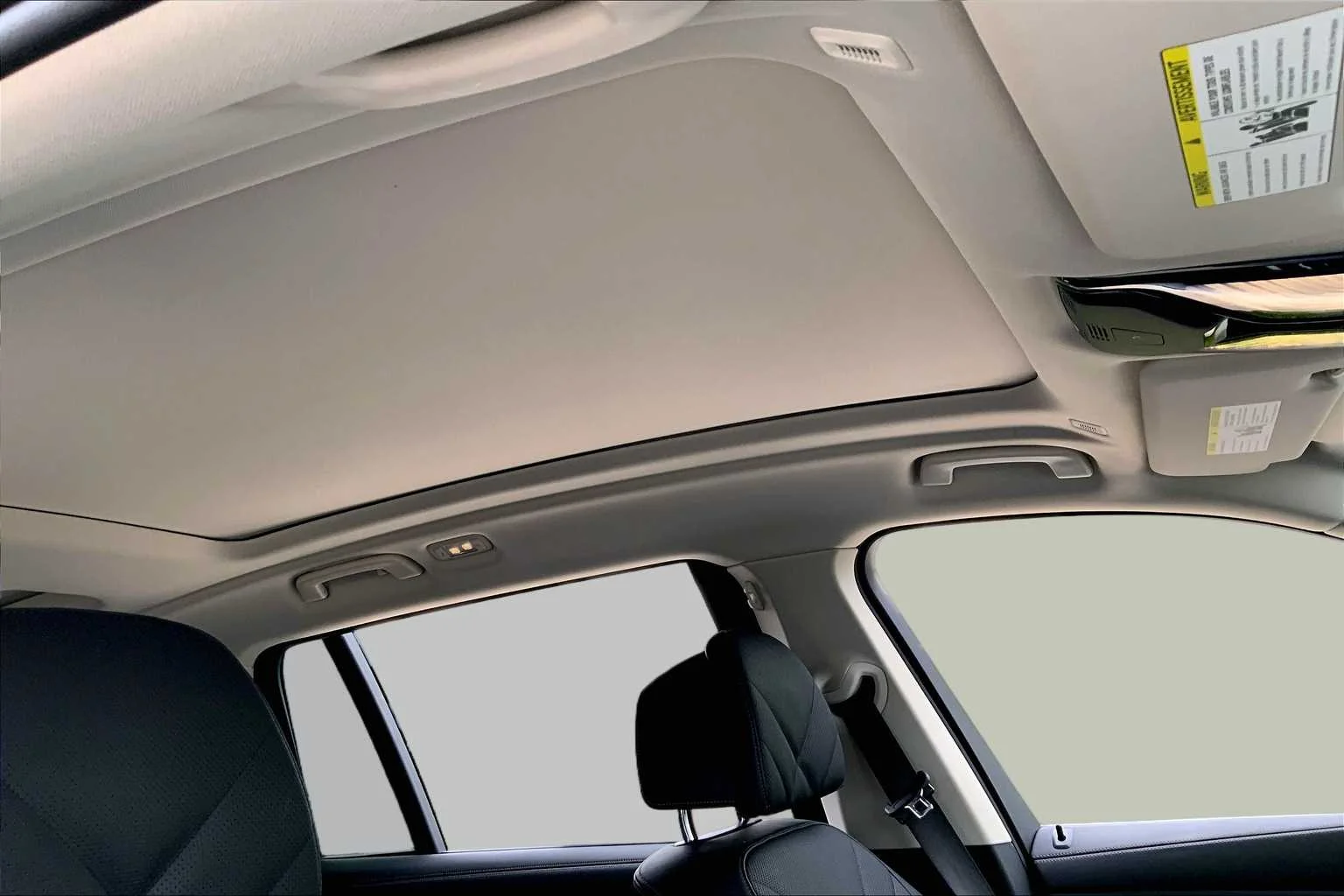Used 2024 Alpine White BMW xDrive40i image 13