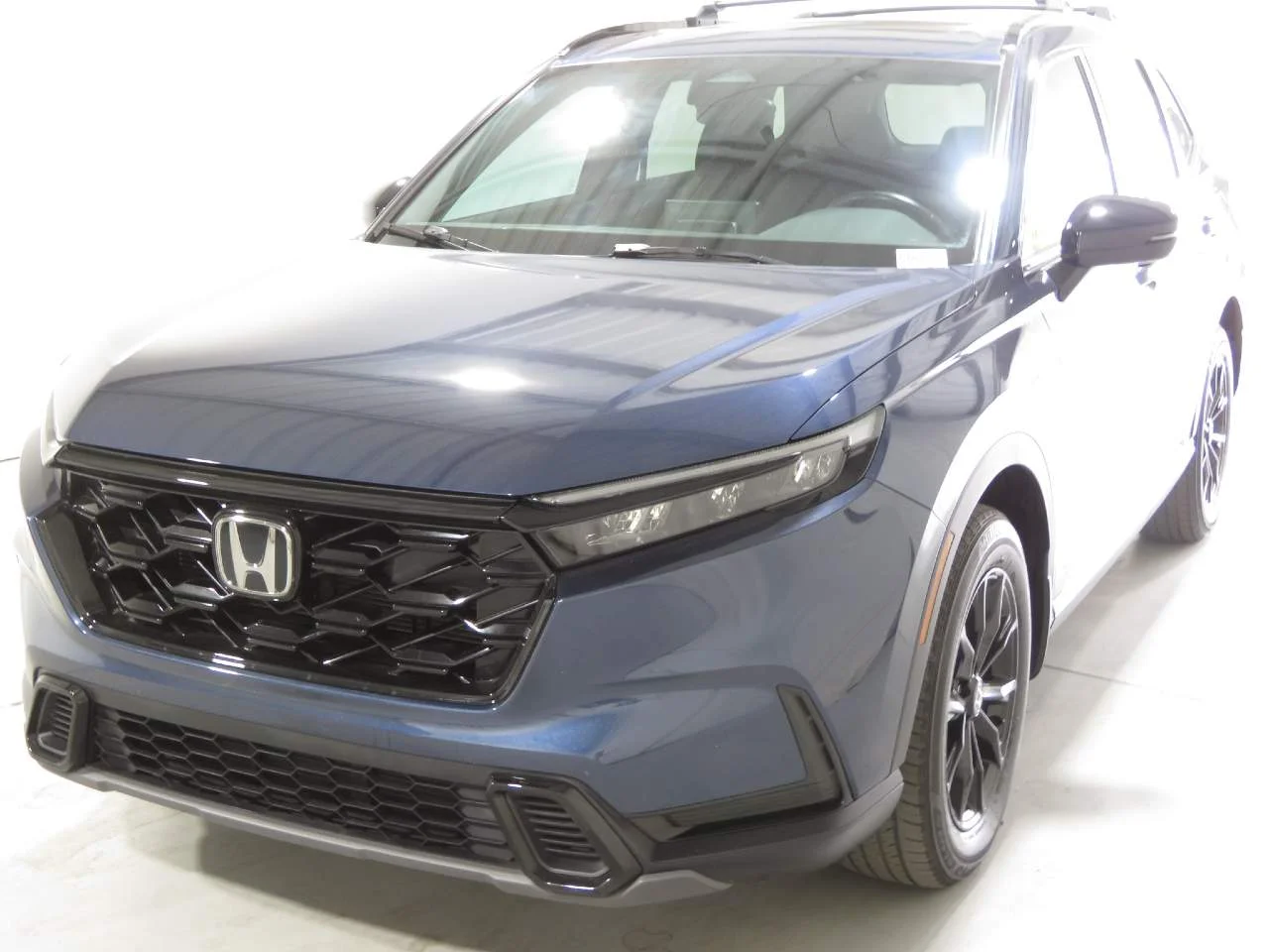 2024 Honda CR-V Hybrid Sport AWD's photo
