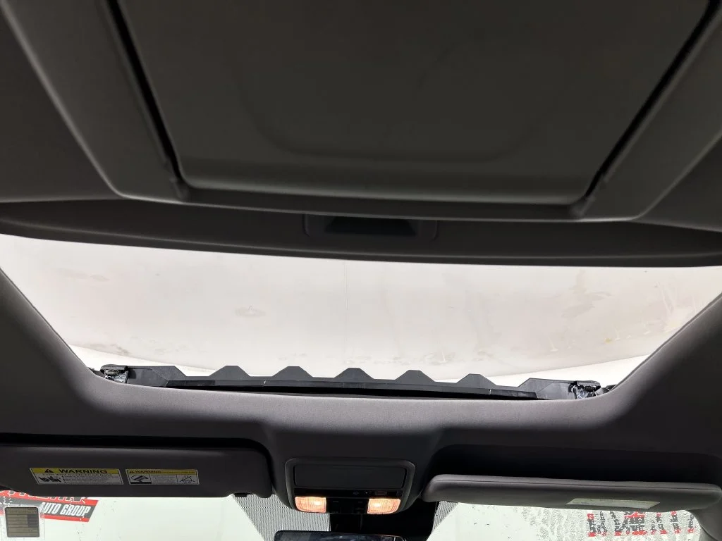 Used 2019 Silver Honda Touring image 19