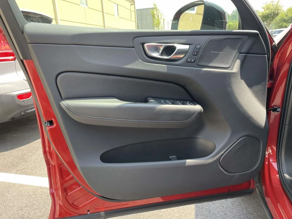 Certified Used 2024 Fusion Red Volvo Plus image 5