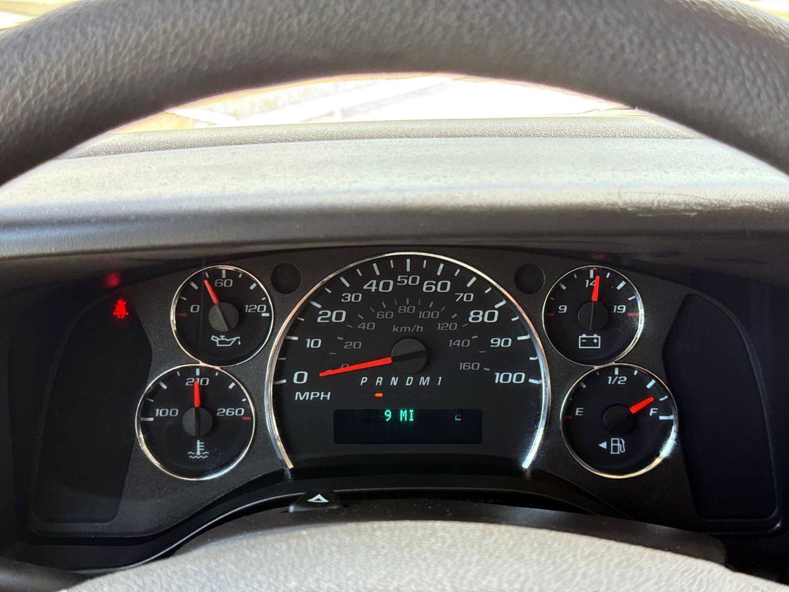 Used 2024 Summit White GMC LS image 23
