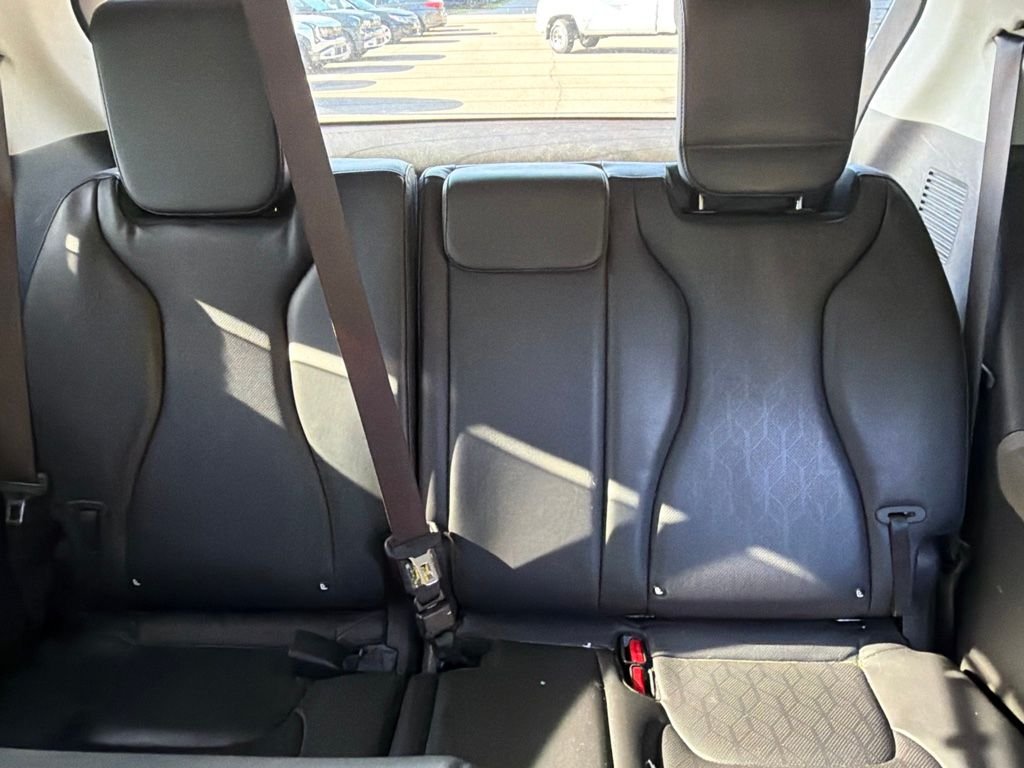 Certified Used 2025 Flare Red Kia EX image 24