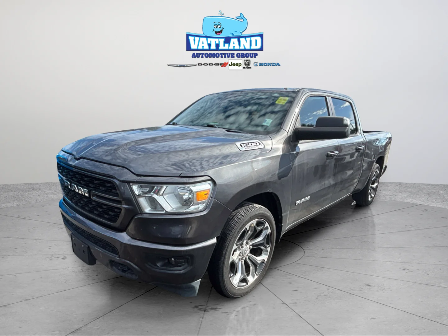 Used 2022 Crystal Metallic Ram Big Horn/Lone Star image 1