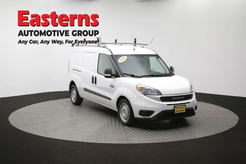 Used 2022 White Ram Base image 47