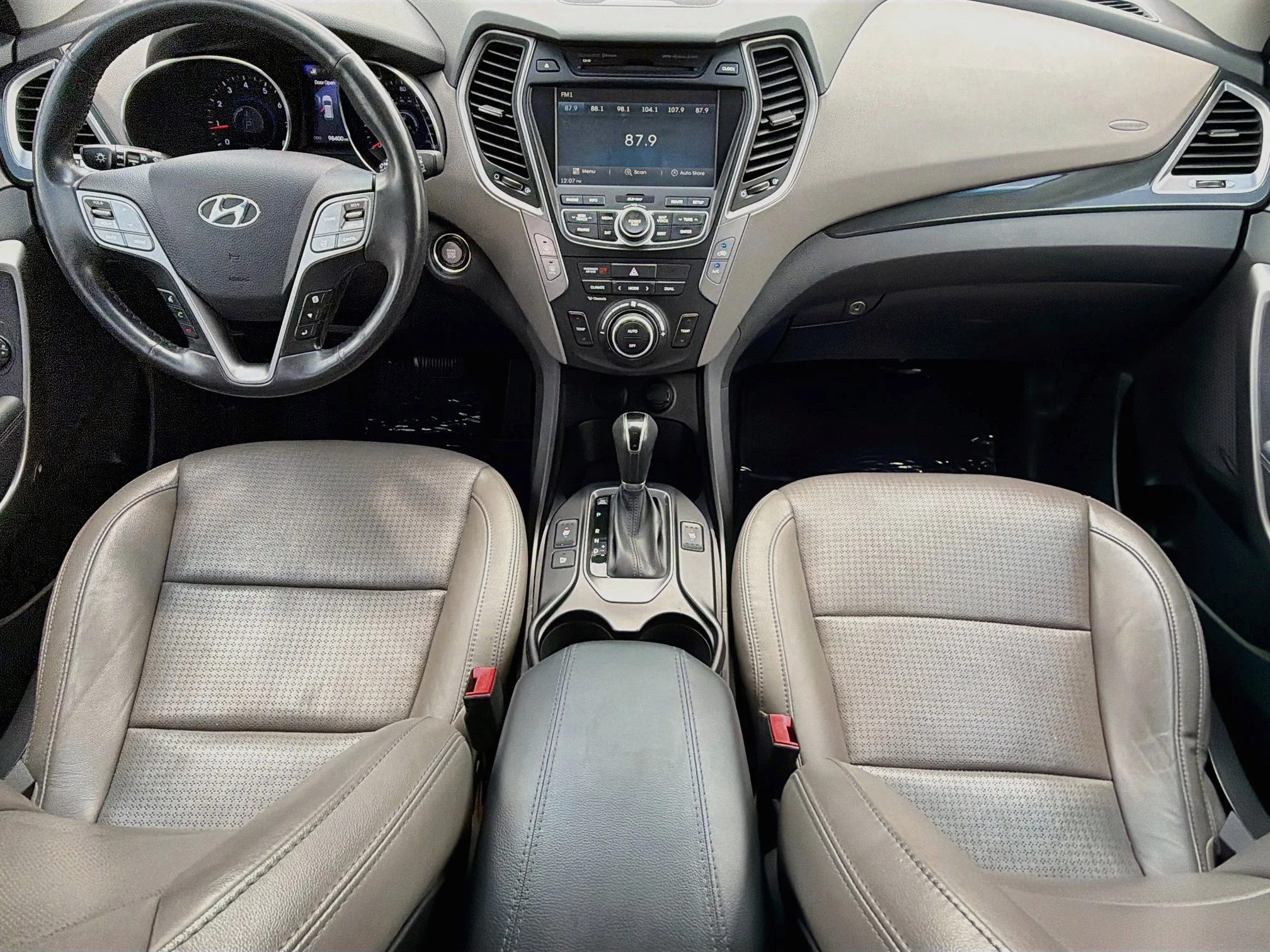 Used 2015 Marlin Blue Hyundai Premium Technology image 15