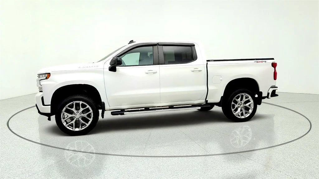 Used 2019 Summit White Chevrolet 4WD Crew Cab 147