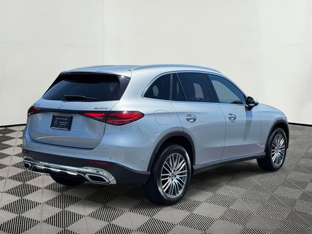 Used 2026 Cirrus Silver Metallic Mercedes-Benz GLC 300 image 11
