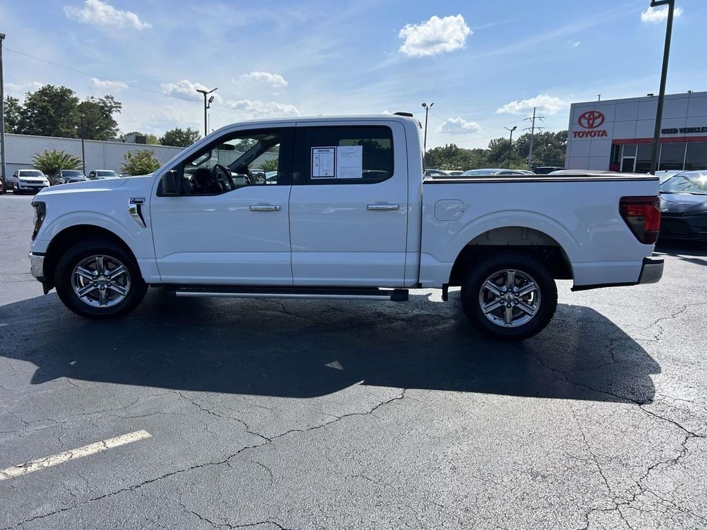 Used 2025 White Ford XLT image 6
