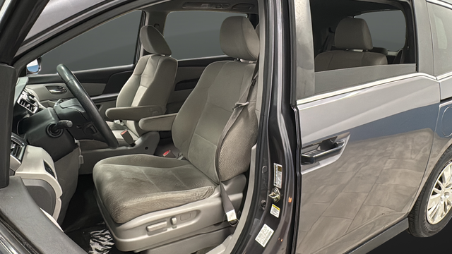 Used 2015 Gray Honda LX image 9