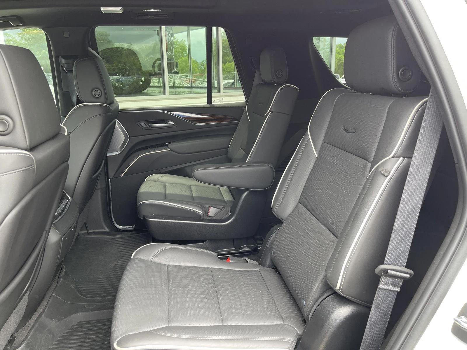 2024 Cadillac Escalade Premium Luxury - Photo 44