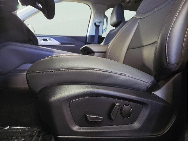 New 2026 Vapor Blue Metallic Ford Active image 29