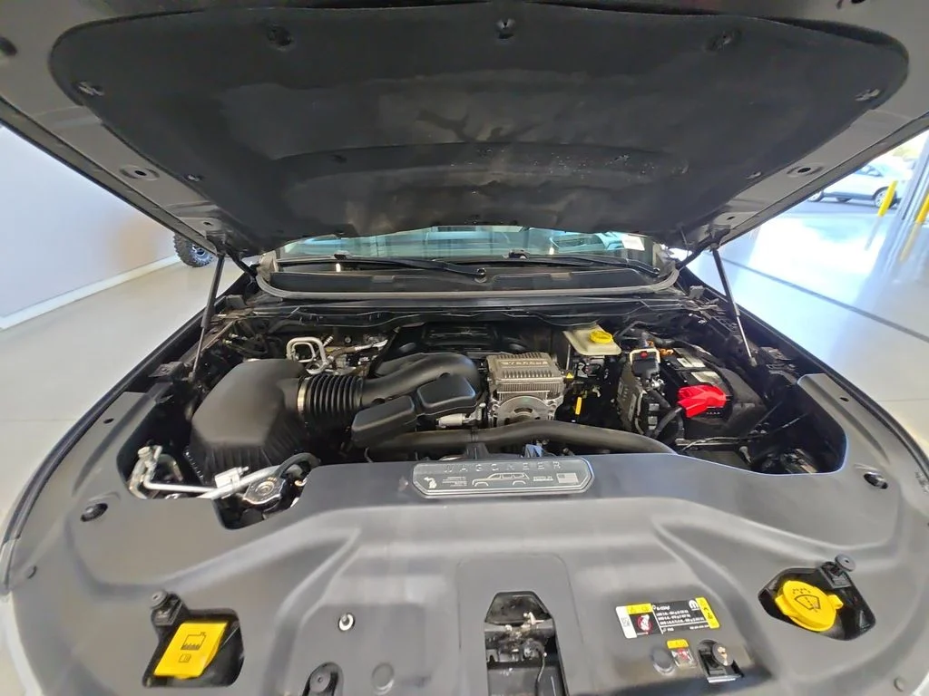 Used 2022 Gray Jeep Series III image 24