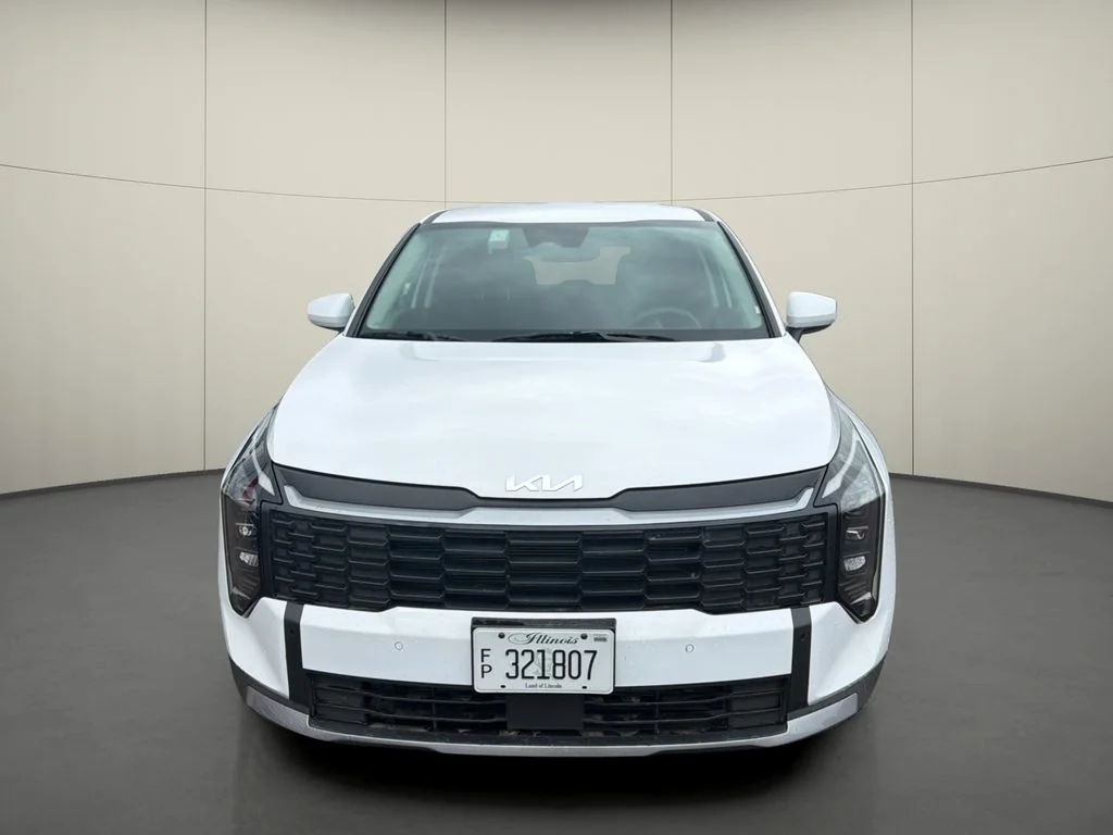 Used 2026 White Kia LX image 2