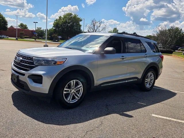 Used 2022 Silver Ford XLT image 3