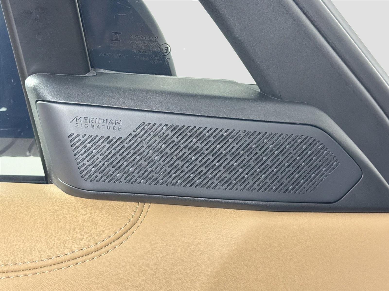 New 2026 British Racing Green LAND ROVER Autobiography image 18