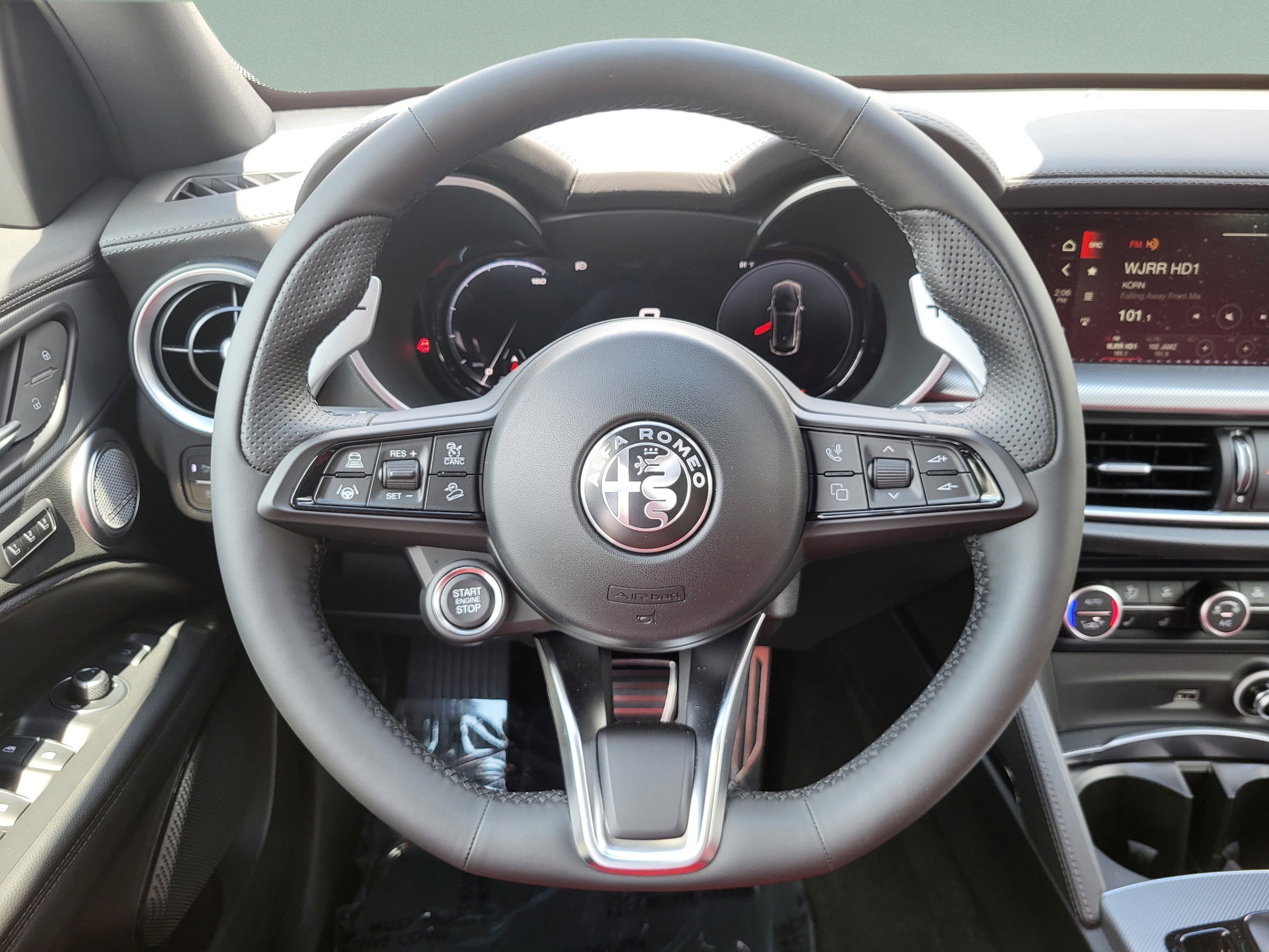New 2026 Milano White Alfa Romeo  image 59
