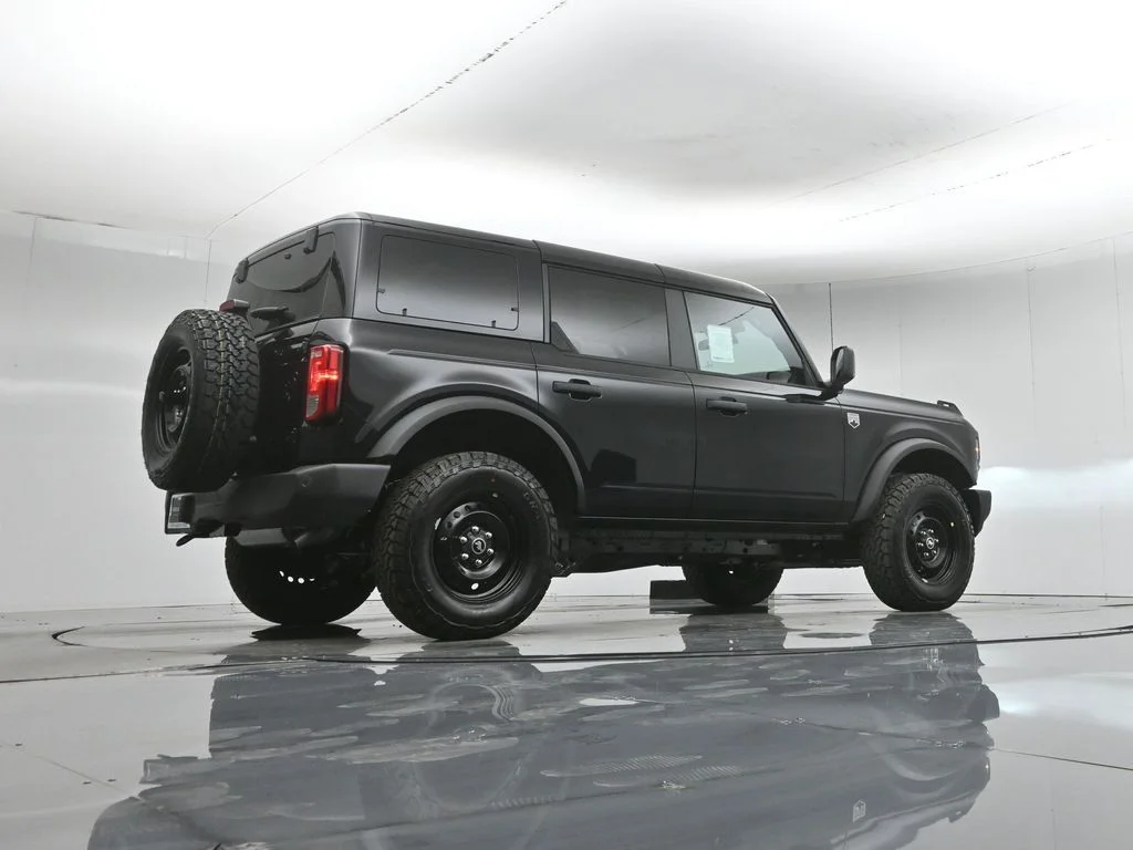 New 2026 Shadow Black Ford Big Bend image 44