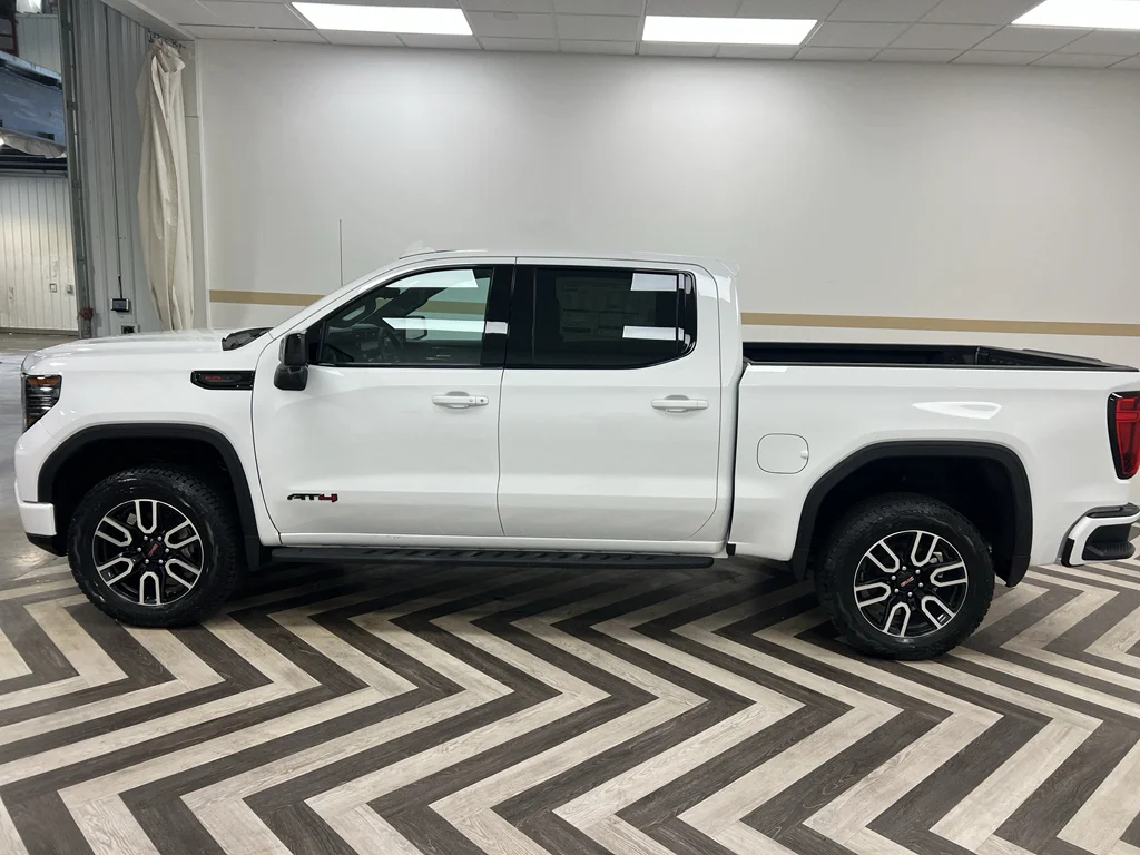 New 2026 Summit White GMC AT4 image 3