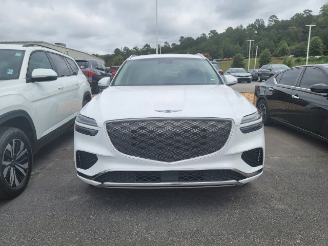 Used 2026 White Genesis 2.5T image 2