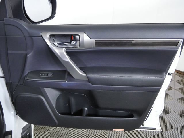 Certified Used 2023 White Lexus 460 image 11