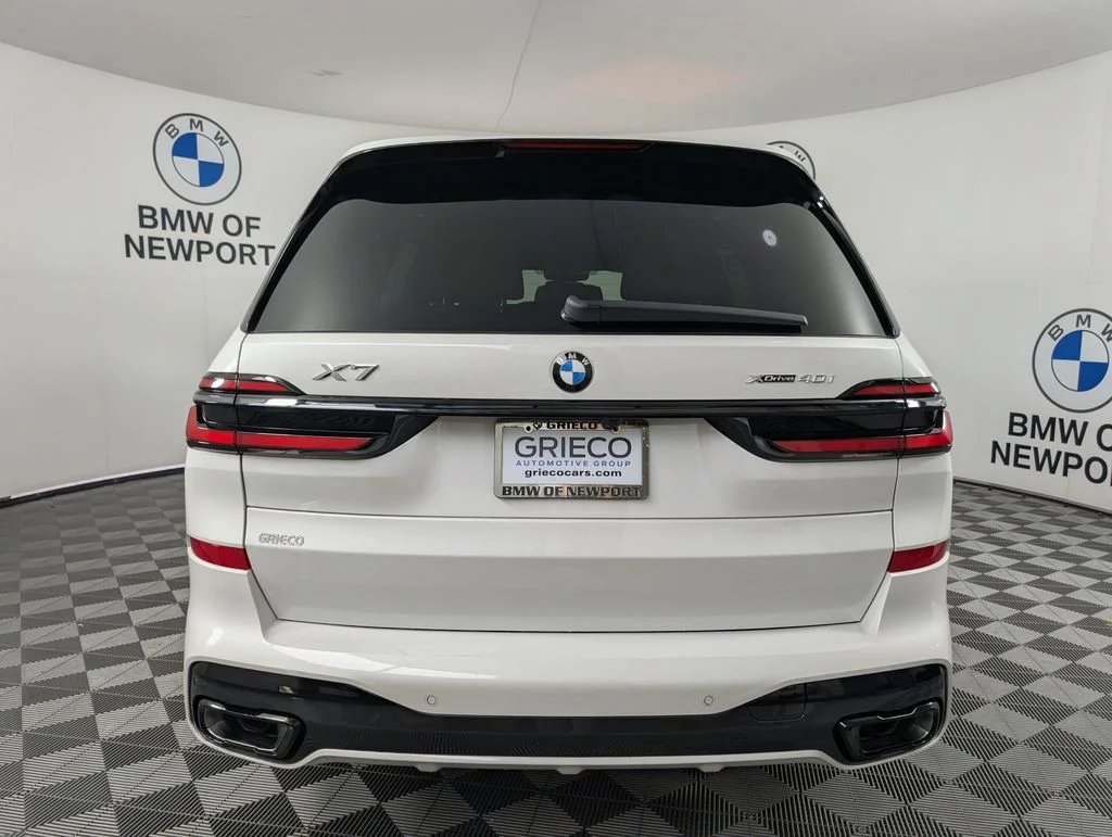 New 2027 White BMW xDrive40i image 7