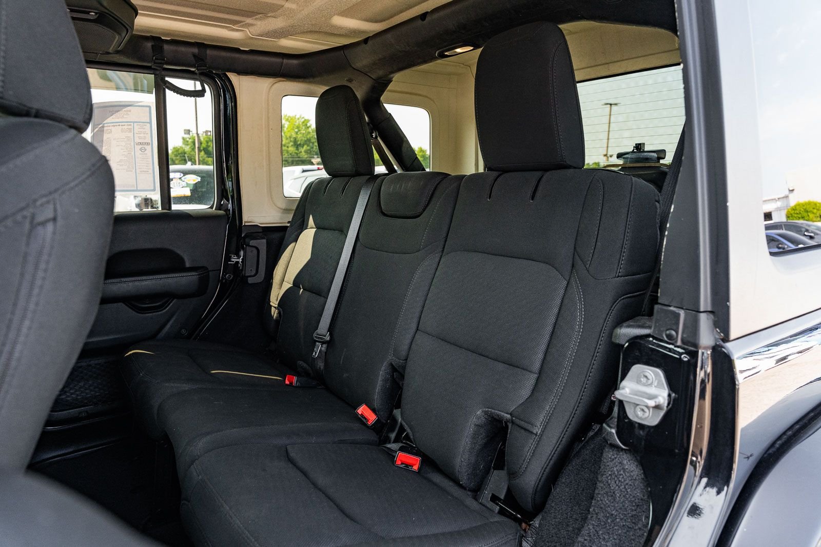 Certified Used 2021 Black Jeep Unlimited Sahara image 21