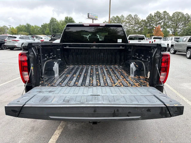 Used 2022 ONYX BLACK GMC Elevation image 18