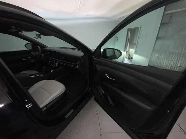 Used 2026 Black Hyundai SEL image 25