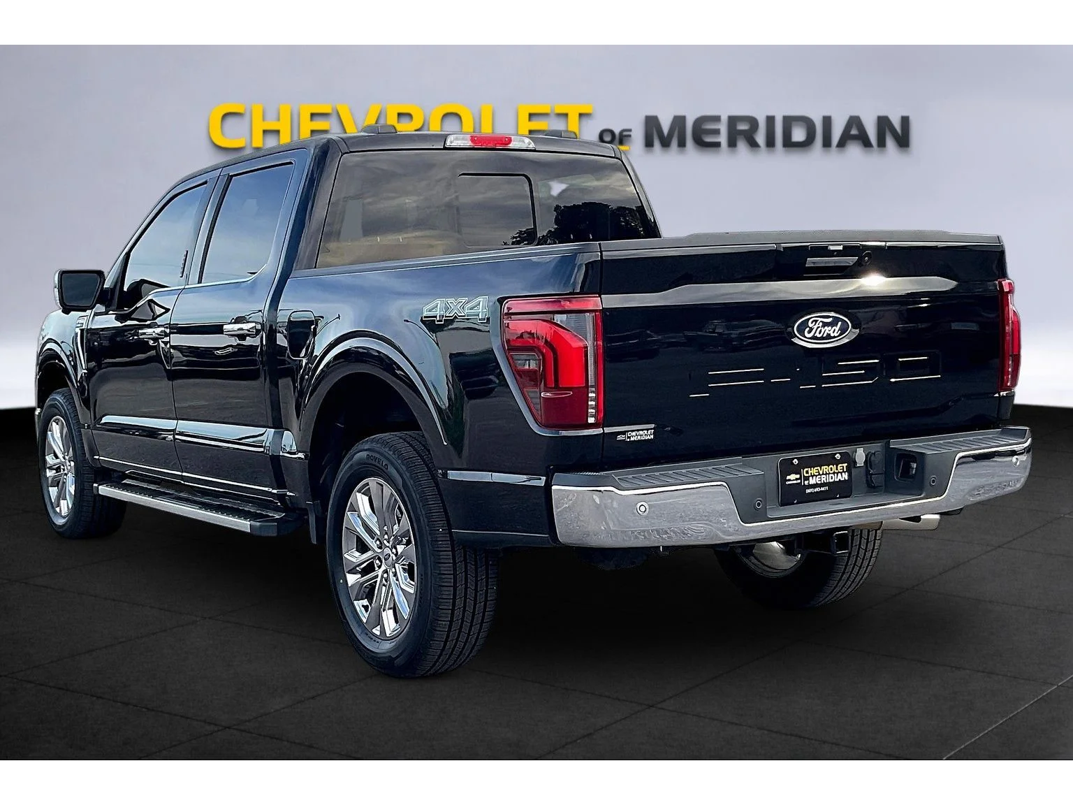 Used 2024 Black Ford LARIAT image 2