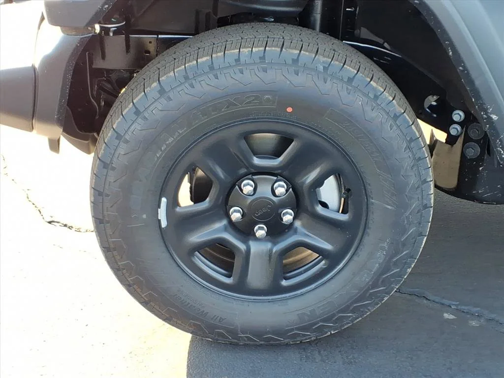 New 2026 Black Clear-Coat Exterior Paint Jeep Sport image 21
