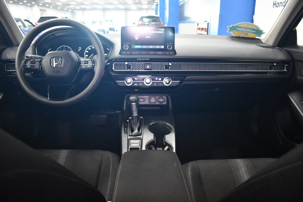2024 Honda Civic Hatchback LX - Photo 17