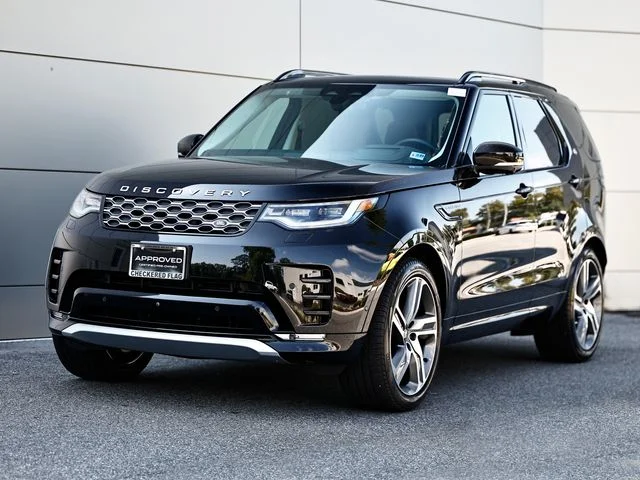 2025 Land Rover Discovery Metropolitan Edition