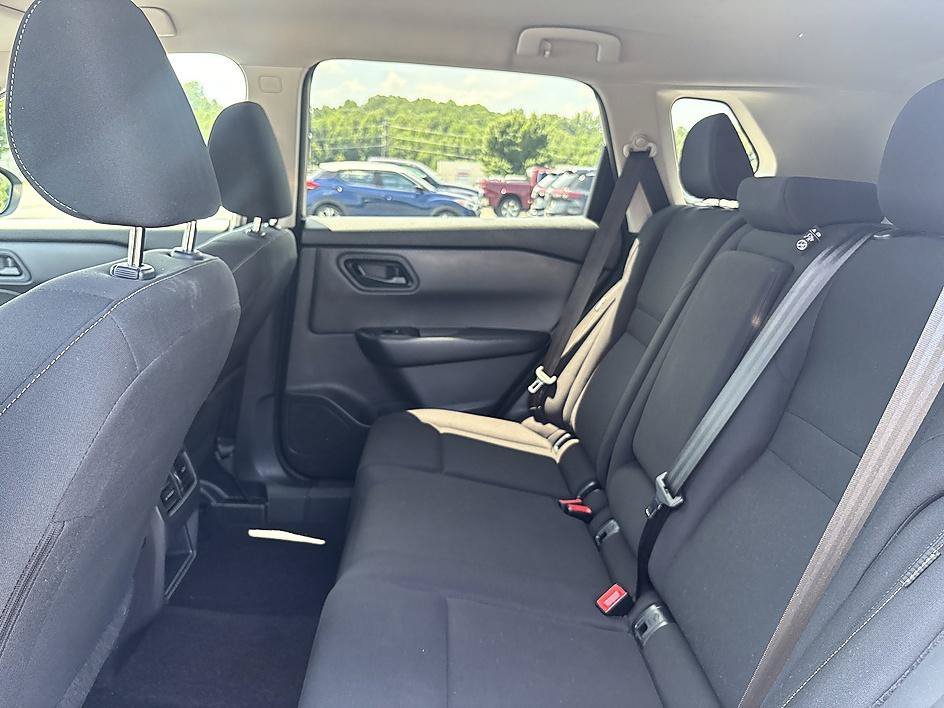 Used 2024 Gun Metallic Nissan S image 21
