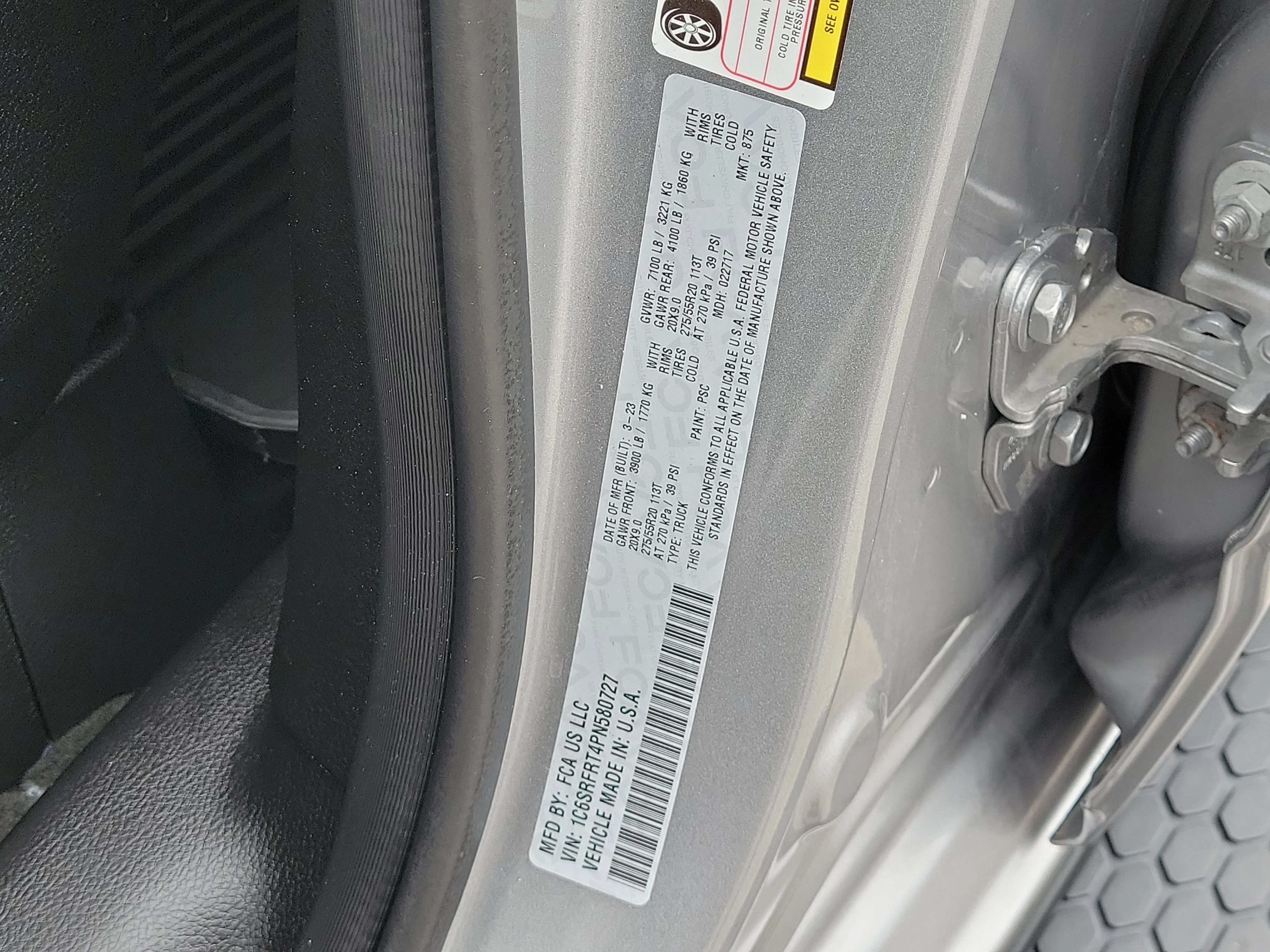 Used 2023 Billet Silver Metallic Clearcoat Ram Laramie image 31