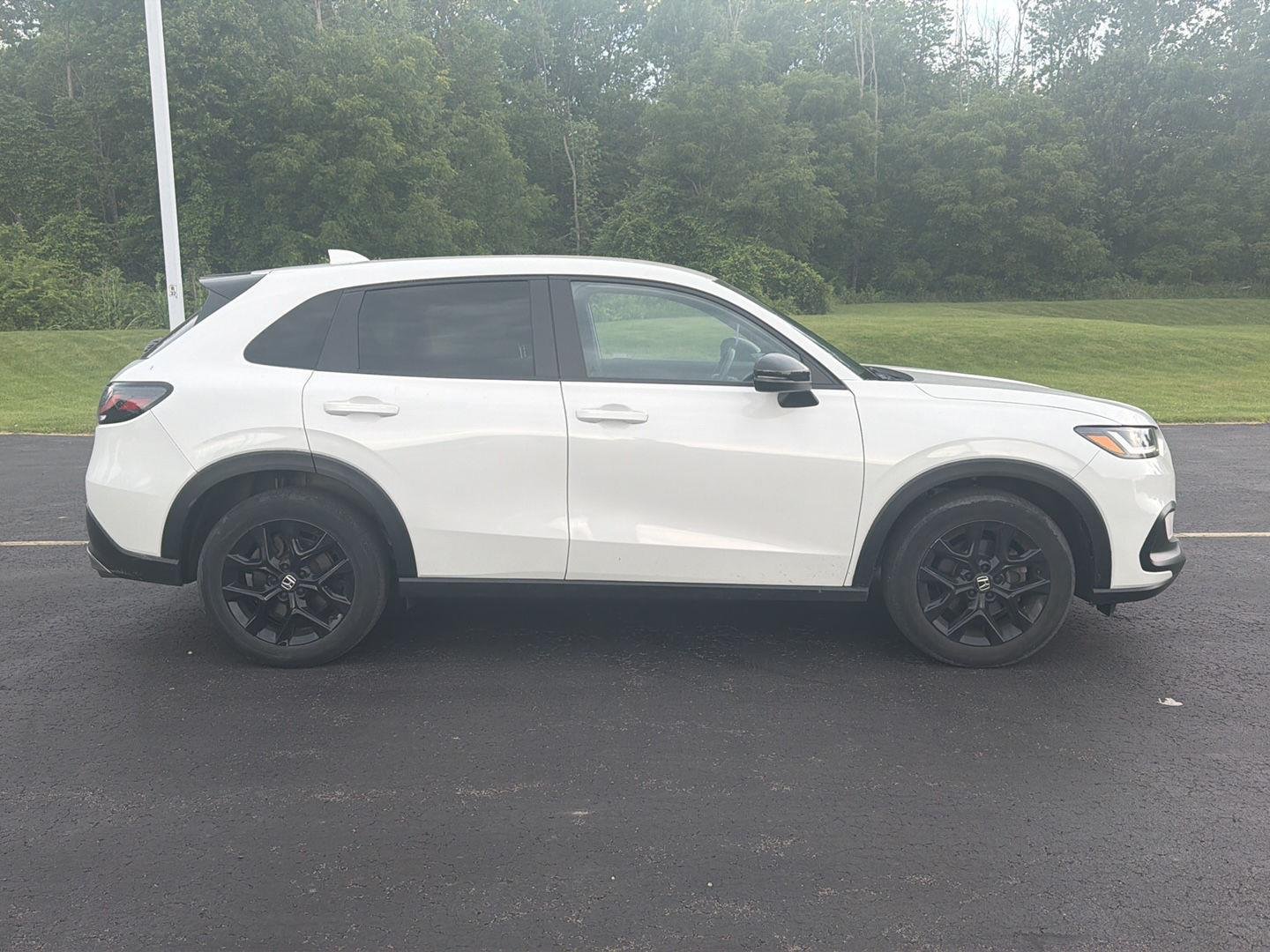 Used 2024 Platinum White Pearl Honda Sport image 6