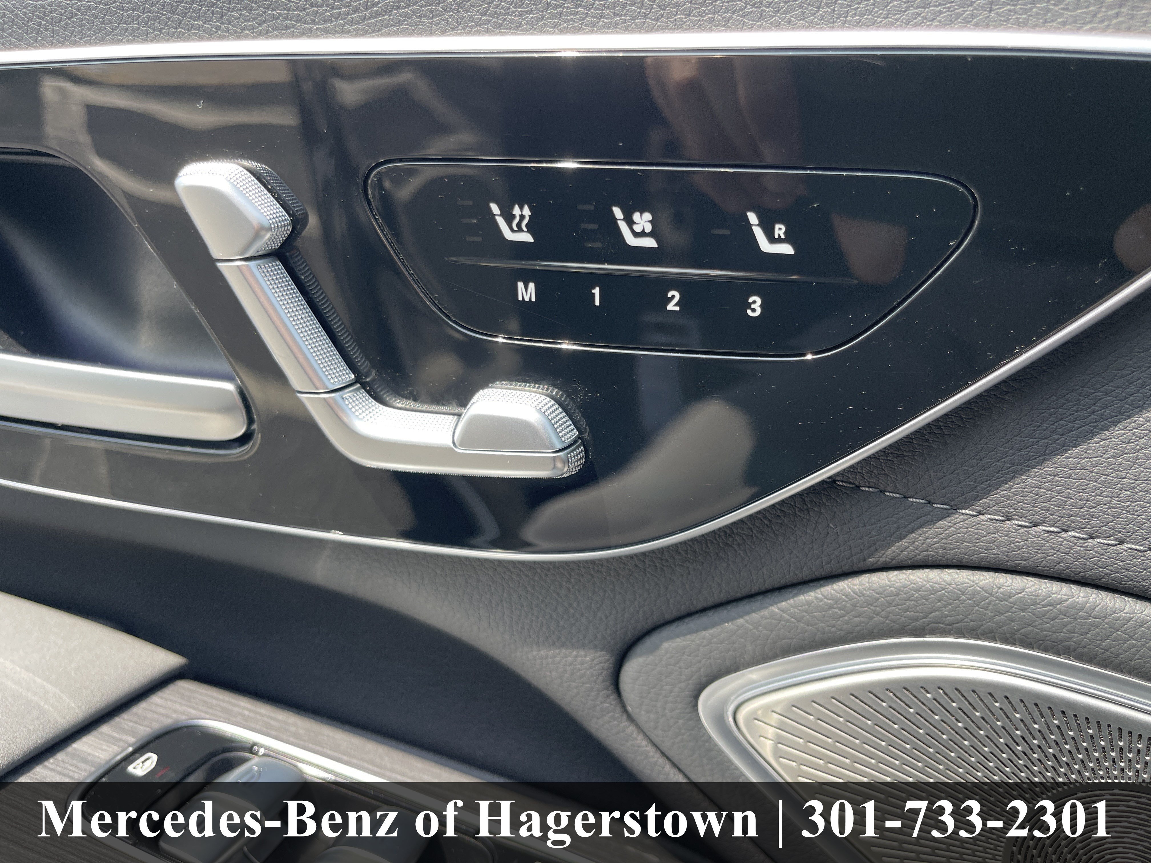 Certified Used 2023 Obsidian Black Metallic Mercedes-Benz EQS 450 4MATIC® Sedan image 22